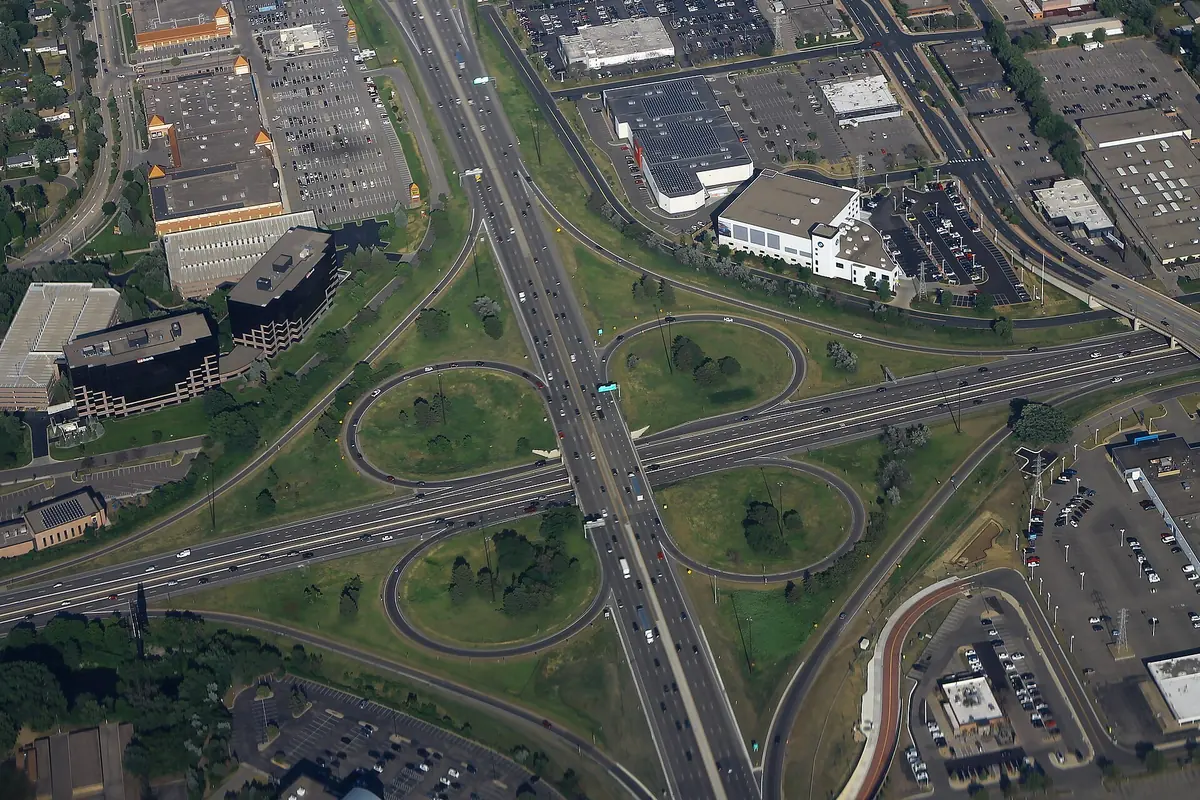 Aerial view of a full cloverleaf highway interchange